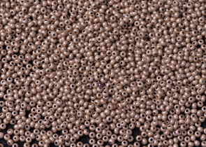 Бисер Чехия круглый 10/0 50г 46318 жемчужный кремовый